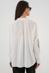 Merterium Kadın Nakışlı Örme Bluz 941 - Beyaz