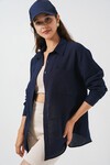 Kadın Tek Cepli Oversize Müslin Gömlek 20353 - Lacivert