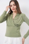 Kadın Omuz Vatkalı Kruvaze Yaka Bluz 942 - E.Yeşil